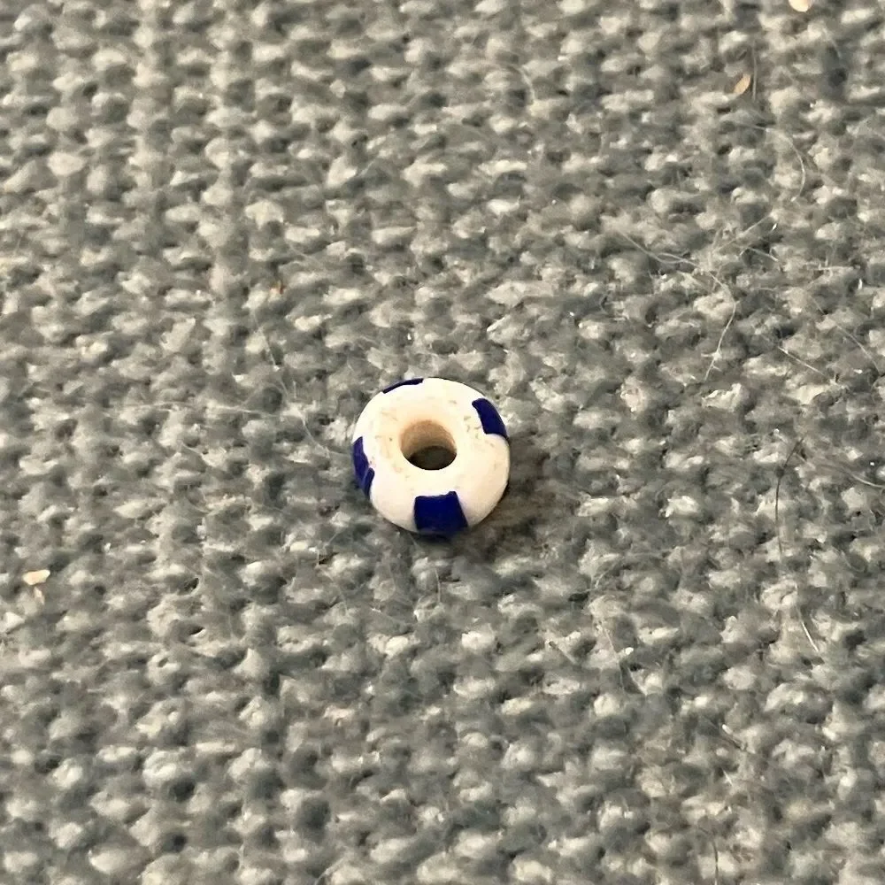 Bead
